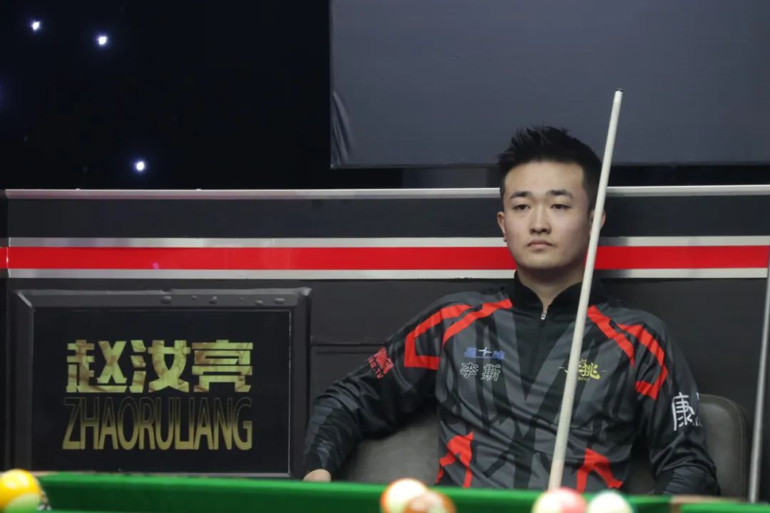 当晚的聚会 当晚的聚会